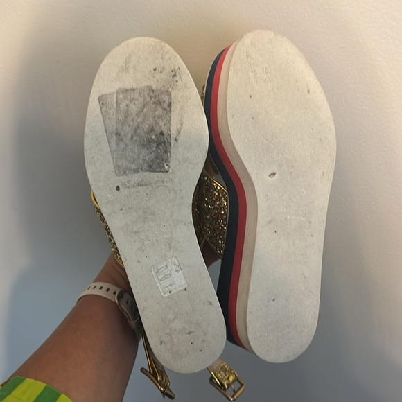 GUCCI Peggy Platform Sandals Gold Glitter. Size 37 - Picture 6 of 6